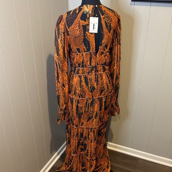 FARM Rio Women’s Small Orange and Black Long Sleeve Maxi Dress - Picture 4 of 11